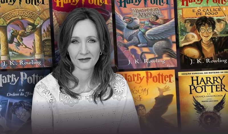 Mediální inkvizice Rowlingové jejími fanoušky-svazáky v duchu komunistické cenzury z padesátých let