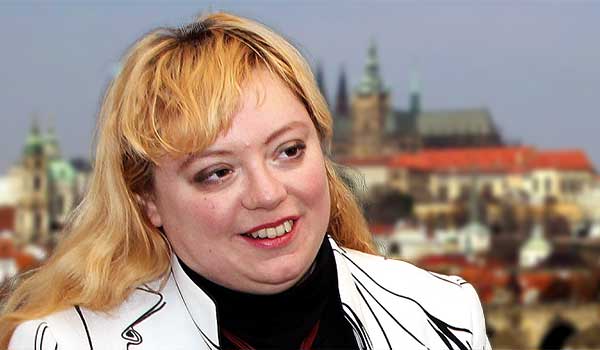 Ilona Švihlíková. Globalizace a krize jasně a srozumitelně