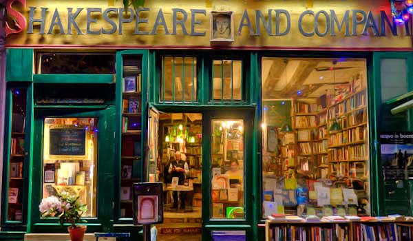 shakespeare and co bookshop paris