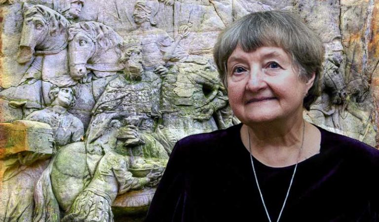 Bednaříková Jarmila. Historička | Čítárny | Čítárny